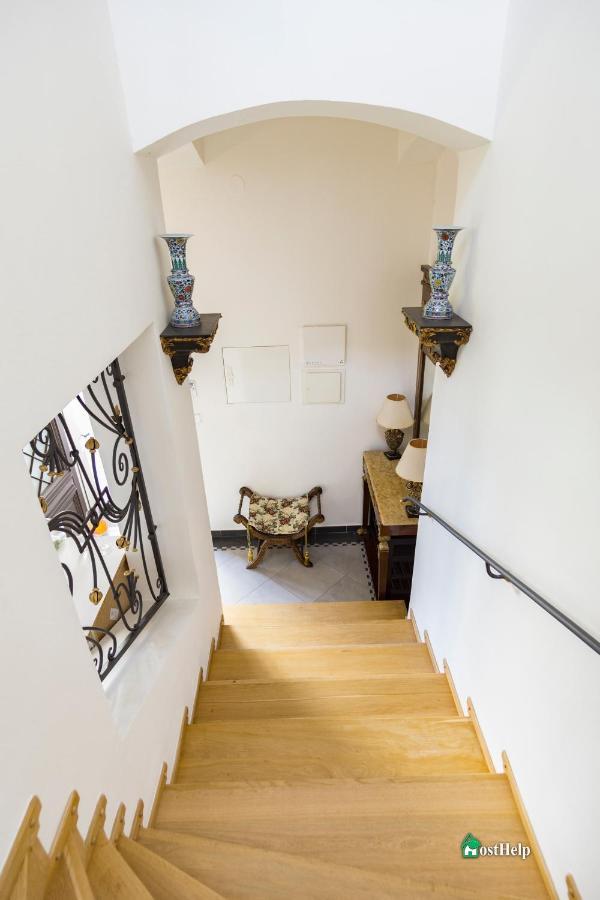 Unique Location With Hot-Tub, Terrace And Garden Villa Praha Bagian luar foto