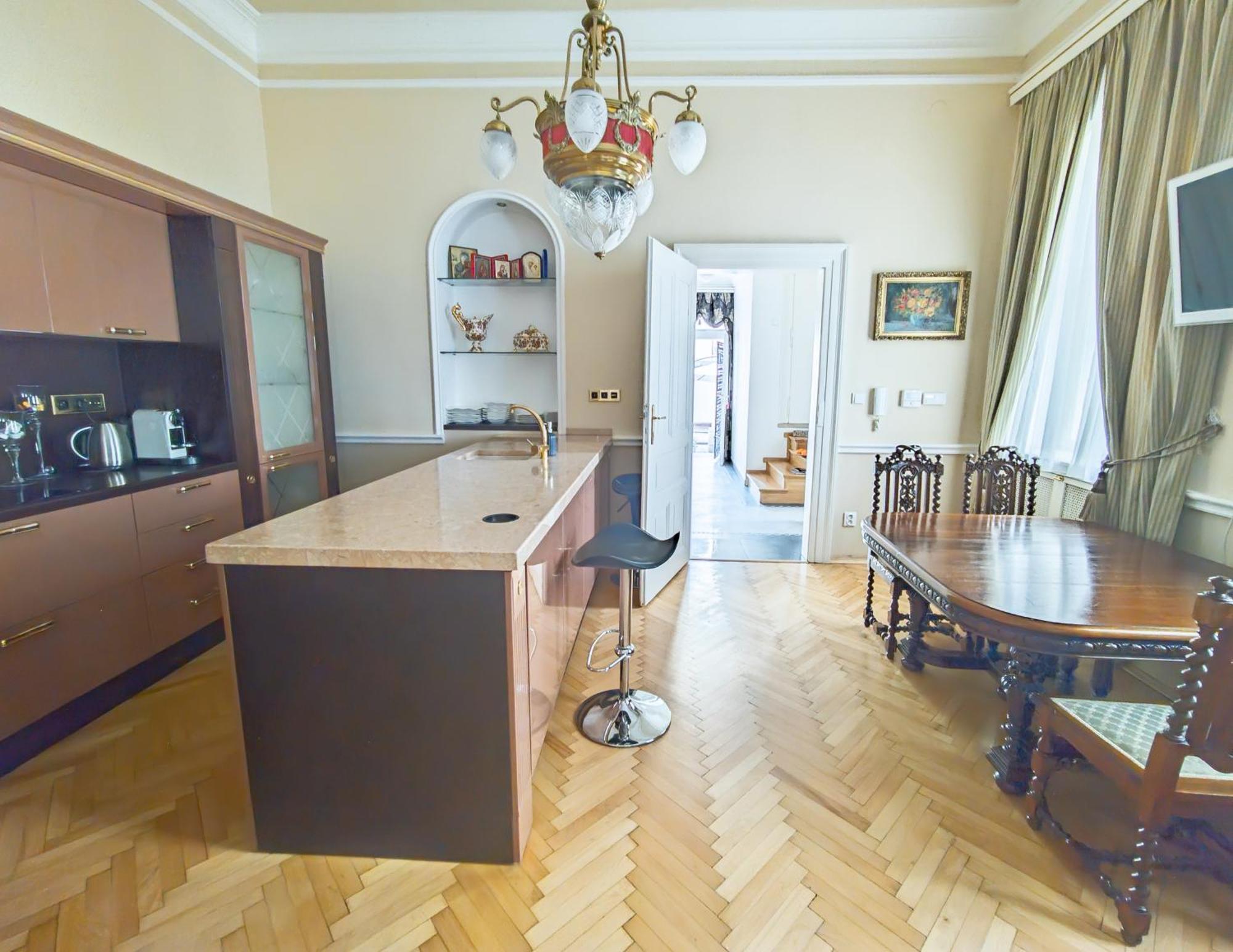 Unique Location With Hot-Tub, Terrace And Garden Villa Praha Bagian luar foto